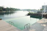 Jiangjing Hotel, Guilin Ancient Town (Daxu Ancient Town Store, Lijiang River Scenic Spot) - Infinity Pools