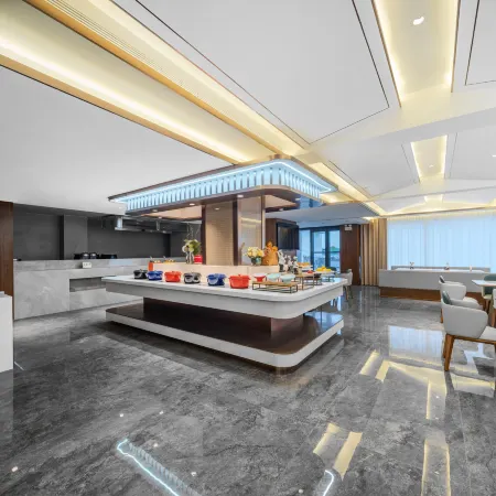EZZI HOTEL (KAIFENG WEISHI CITY)