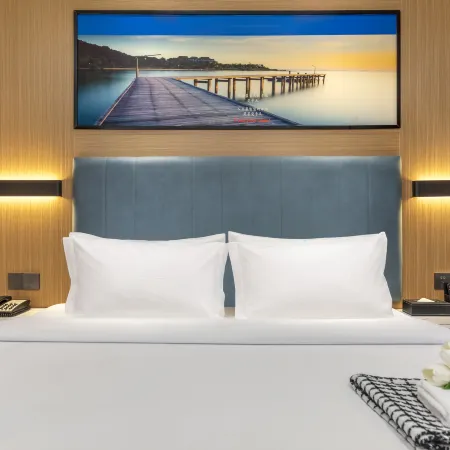 City No.1 Hotel (Minzu University Pengfei Road Subway Station)