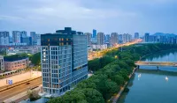 Crystal Hotel Huzhou Administrative Center