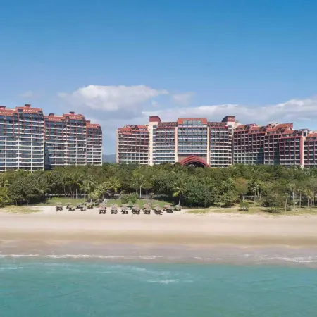 Pullman Oceanview Sanya Bay Resort & Spa