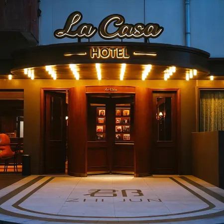 Lacasa·Hotel