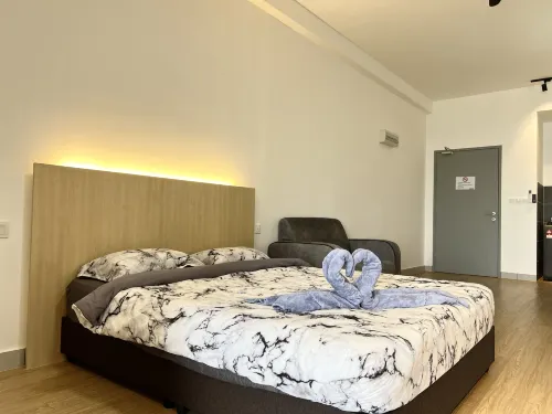 Netizen Residence Bandar Tun Hussein Onn MRT by AsHome