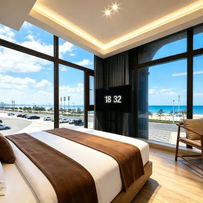 Ya Lan Hotel Hotel dekat Pantai Emas