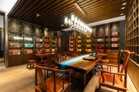 โรงแรมเยว่ - 4 ดาว