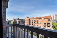 Yunxi Yueju Hotel (Shanghai International Tourism Resort Chongxi Road)