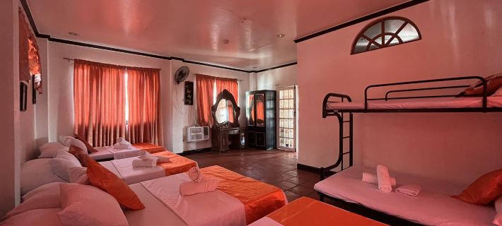 Isla Bonita Beach Resort Hotels in La Union