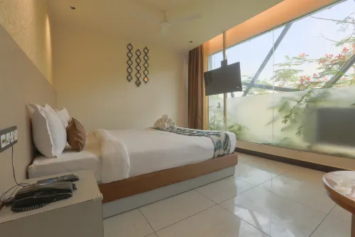 Hotel Shrimmaya