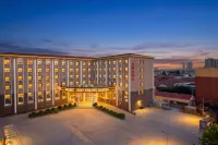 Yafeiya Hotel (Zhengzhou Zhongmu Jiefang Road)