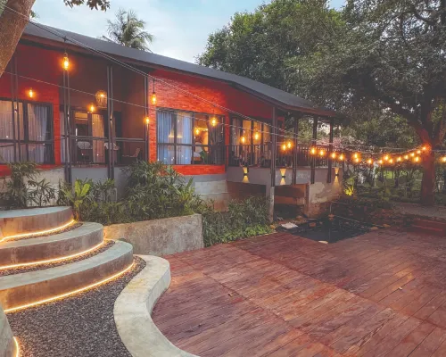 Tuju Villa Hamparan Syariah Hotel di Jonggol