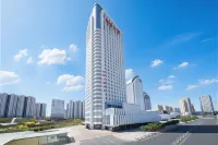 Silk Road Wenlan Hotel (Urumqi Economic Development Wanda Railway Station) - balcony