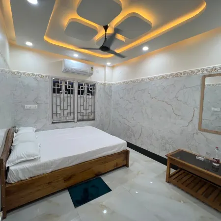 Hotel Jalangi Empire