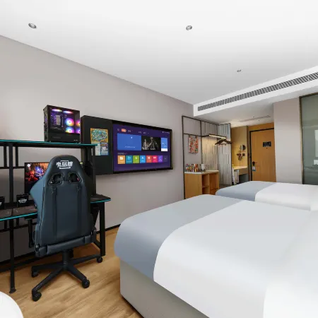 Dianwanjing E-sports Hotel (Lianshui Wuyue Plaza Branch)