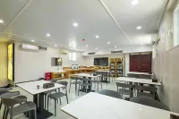 xichengzhinengjiudian Hotel - parking