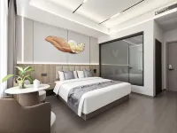 Moyunge Homestay (Sanqingshan Gangshou Cableway) - balcony