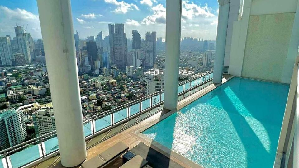 Aveline Suites Aesthetic Skydeck View ACQUA Private Residences near Rockwell Makati