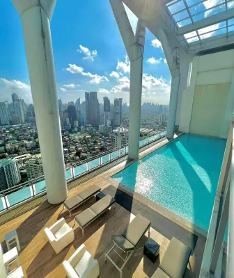 Aveline Suites Aesthetic Skydeck View ACQUA Private Residences near Rockwell Makati - ที่มีบาร์