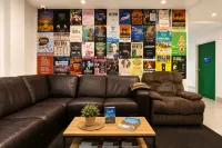 Capsule Perth City Backpackers Hostel - Note - Valid Passport Required to Check IN - Parking