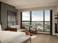 Xiamen Jimei School Village Joy City Seaview Atour S Hotel - 주차장