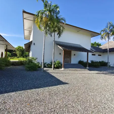 Sunyee Plus Resort