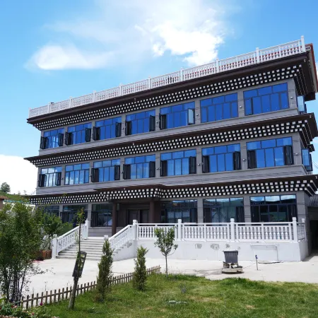 Dagatsang Boutiquen lnn