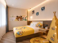 8090 Internet Hotel (Jianshui Zitao Street Guangci Lake Branch) - Esports