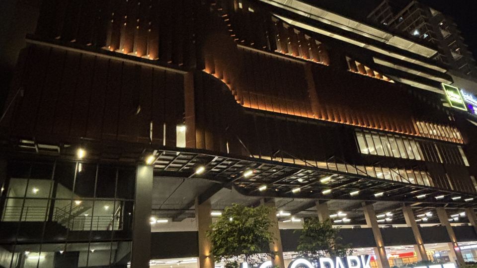 168 PARK SELAYANG