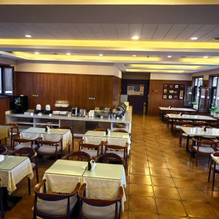 Huayi Select Hotel (Jianchang Central Market)