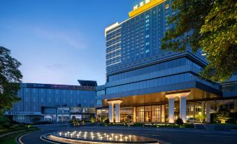 Lung Chuen International Hotel