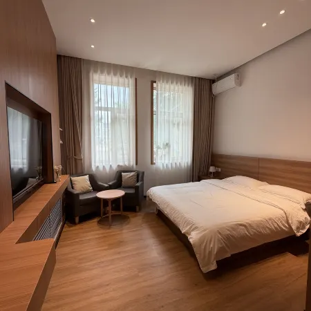 Qianhe No.7 Guesthouse