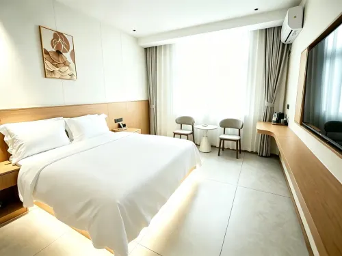 Hanfu Hotel (Hanjiang Ancient City) - parking