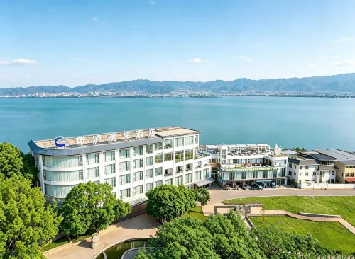 Xichang Qionglu Sea-view Hotel (Qionghai Lushan Scenic Area Branch) - 4-Star