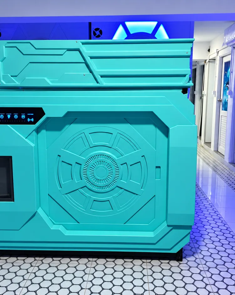 Deluxe Double Capsule - Mixed Dormitory