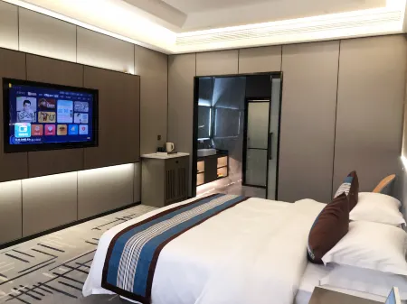 Carston Hotel Отели рядом с достопримечательностью «Western Grand Gorge»