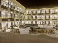 Xiling Snow Mountain Maple Leaf Hotel Hotels in Dayi