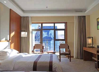 Changbai Mountain Baotai Holiday Hotel (Changbai Mountain West Scenic Area Ticket Office)