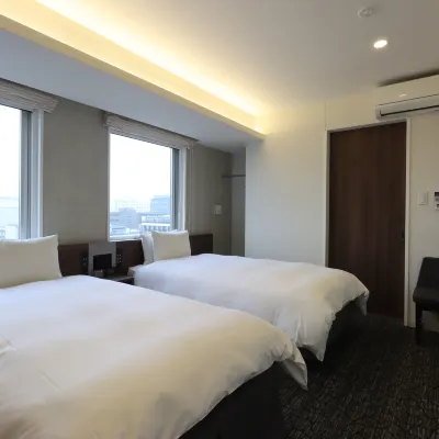 هوتل مٕز إيست كيوتو ستيشن ساوث Hotels near محطة كوجو
