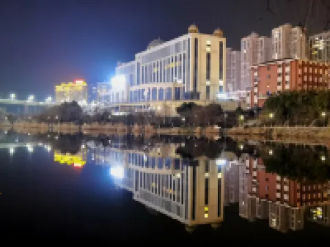 Hotel De Monte Hotels in Kaiyang