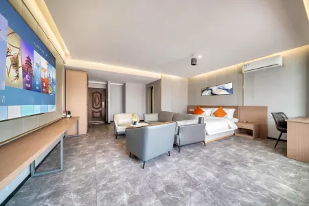 Yueyou Hotel (Taikoo Li Branch on Chunxi Road)