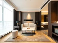 The GiorgioMorandi Hotels (Jinan Olympic Sports West Road) Hotels near Li Cheng
