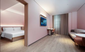 HanTing Hotel (Changsha Hunan Weishi Shijiezhichuang)