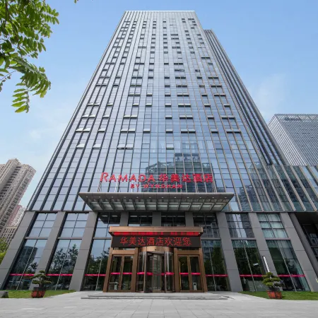 Jingzhou Ramada Hotel