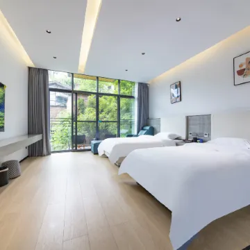 Yuanzi Shuo · Designer Courtyard-Style Vacation Apartment