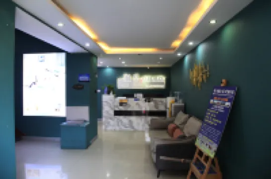 誠華ホテル（昭烏達路内モンゴル自治区大学） 内モンゴル大学 (北キャンパス)周辺のホテル