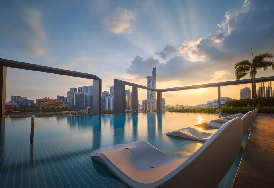 4. 아마리 쿠알라룸..