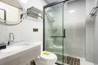 Yunlv Sunshine Homestay (Yichang Three Gorges Home Scenic Area) - balcony