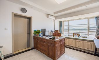 Yicheng Homestay (Weihai North Railway Station International Bathing Beach)