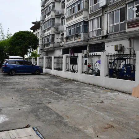 Yuejia Scenic Hotel (Jiujiang Wuning West Seabay Scenic Area)