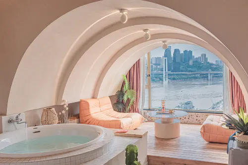 瓶子小屋江景主題民宿（解放碑洪崖洞店）