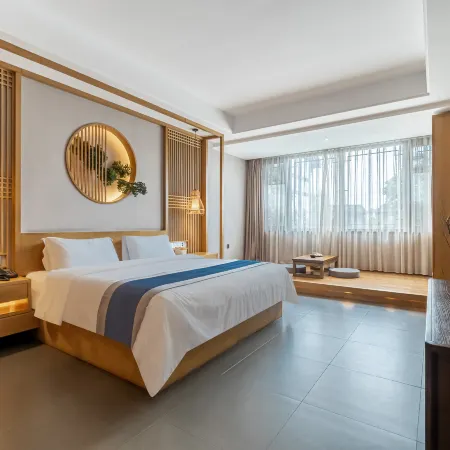 Xunyin Hot Spring Hotel
